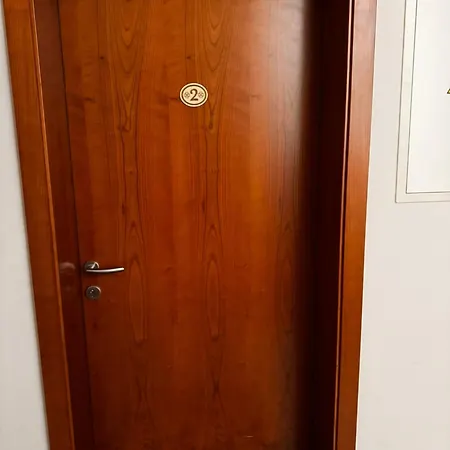 U Izi 2 דירה קרנייסקה גורה